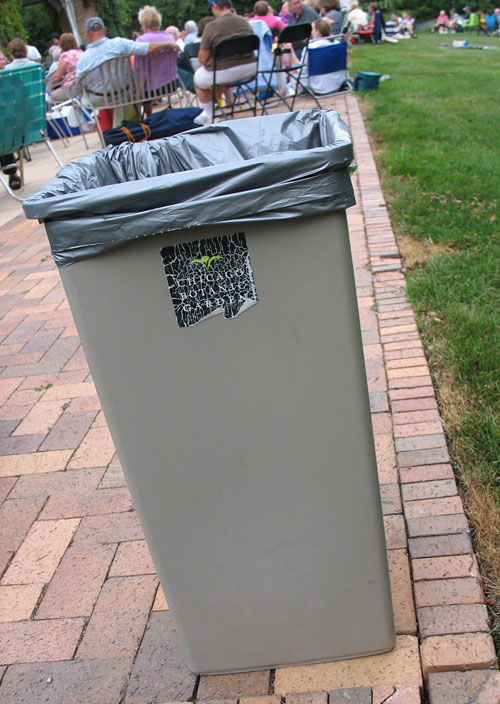 Trash Can at the Chicago Botanic Garden